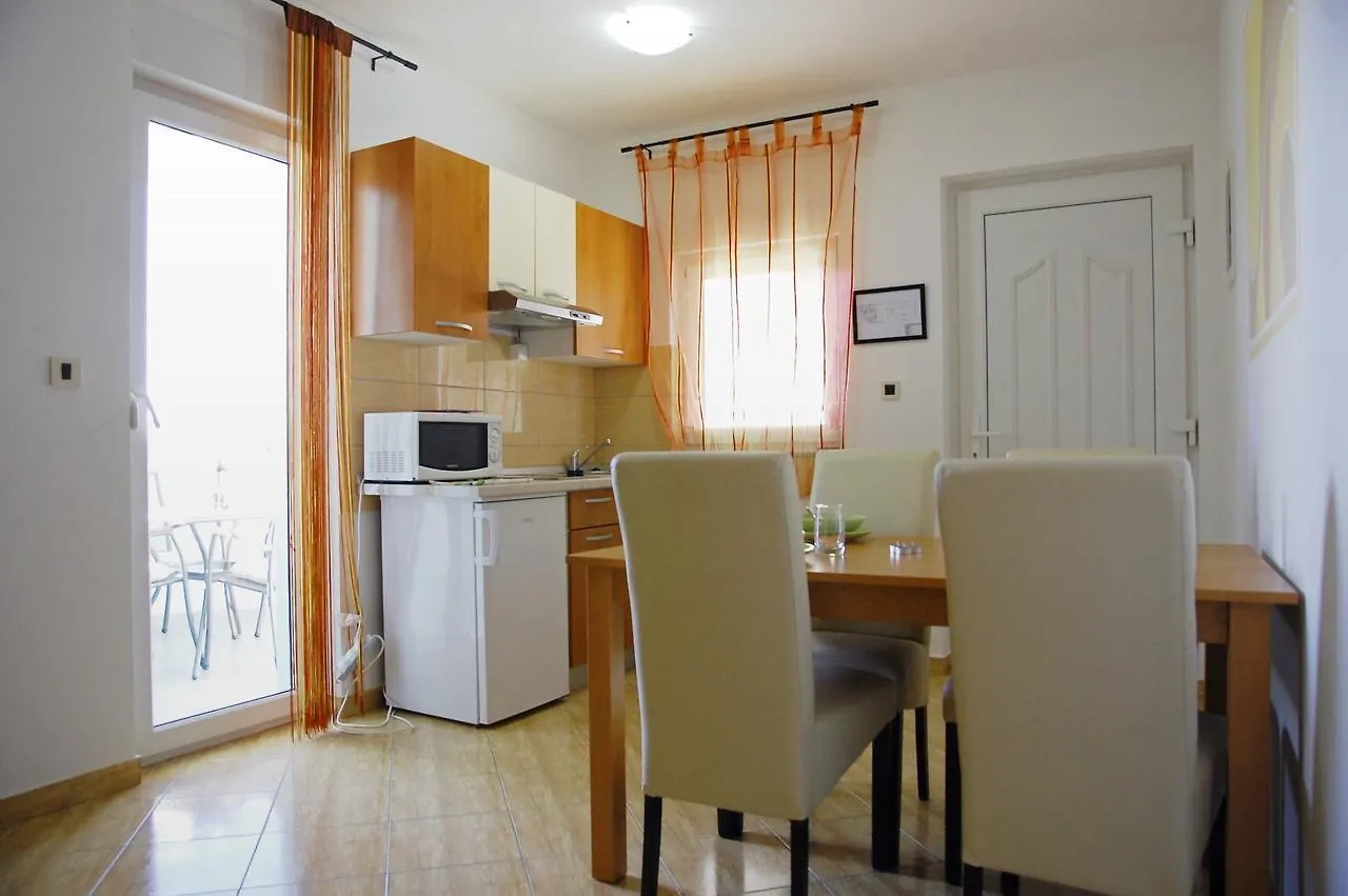 Apartments Heavenly Blue Marici Barbariga