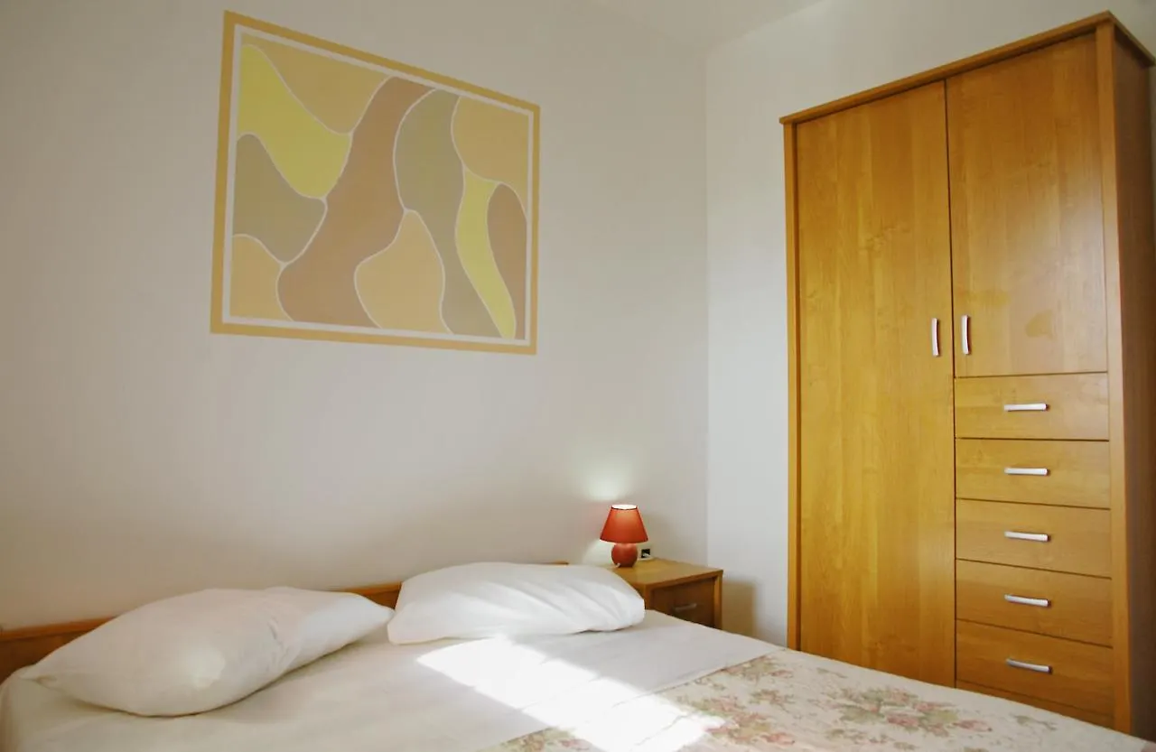 Apartments Heavenly Blue Marici Barbariga